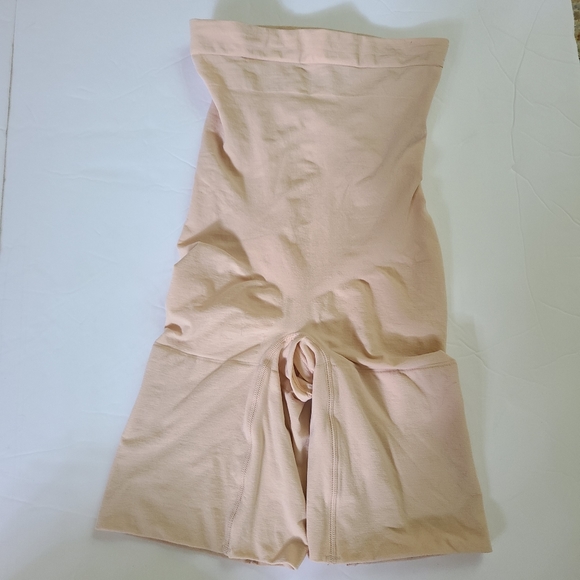 SPANX Intimates & Sleepwear Spanx High Waist Thigh Slimmer With